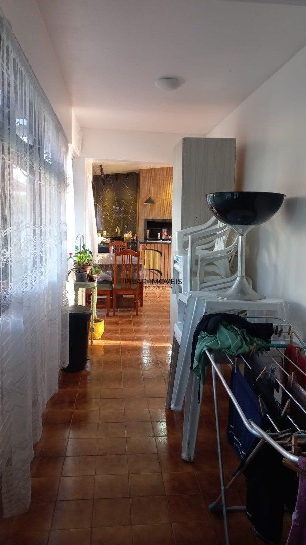 Casa 3 dormitórios no bairro Atlântida