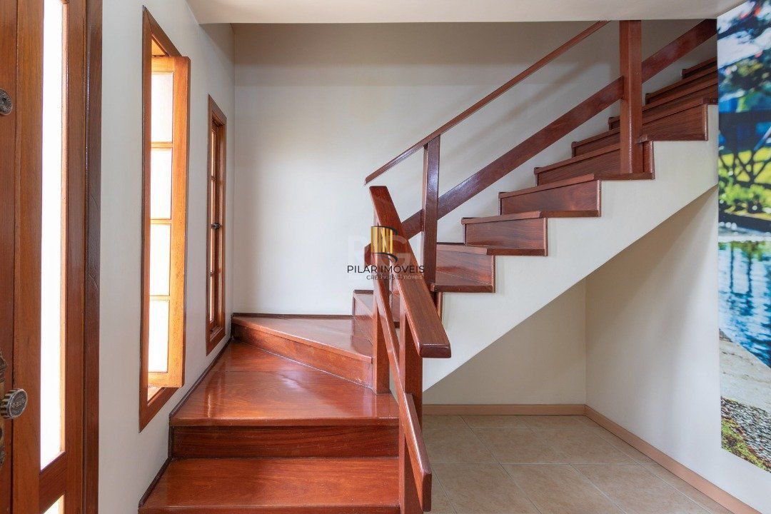 Casa para Venda - 192.18m², 3 dormitórios, sendo 1 suites, 2 vagas - Cristal