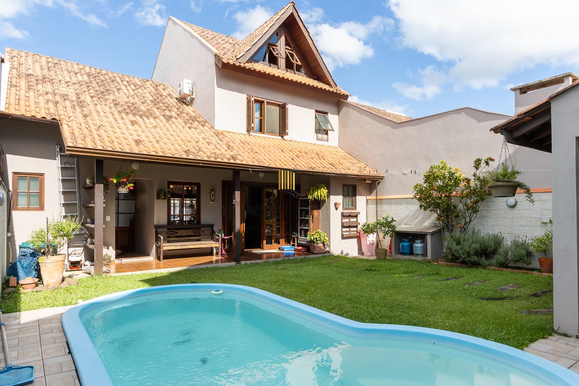 LINDA CASA NA HÍPICA