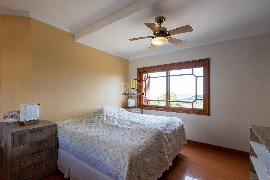 Casa para Venda - 358.78m², 3 dormitórios, sendo 1 suites, 3 vagas - Jardim Isabel