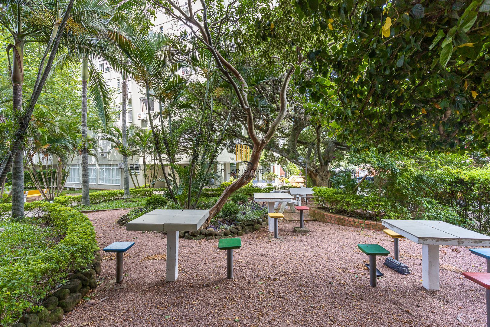 **Apartamento Semimobiliado de 1 Quarto em Vila Conceição, Porto Alegre, RS**