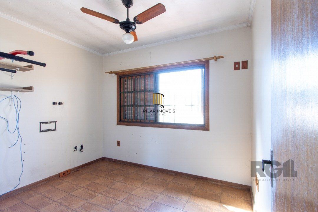 Casa 5 dormitórios no bairro Nonoai