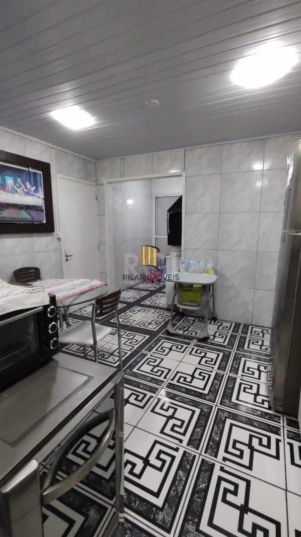 Sitio à venda no Lami, com 2 casas térreas, com 4 quartos cada uma