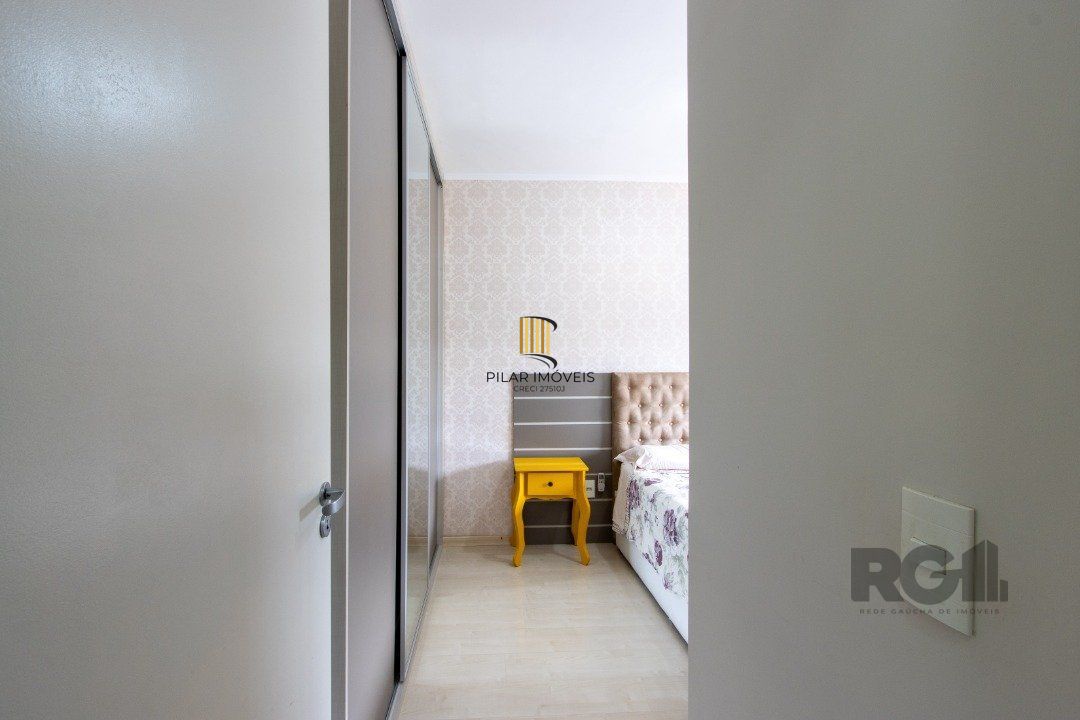 Apartamento 2 quartos, 1 vaga escritura, elevador - Bairro Cristal