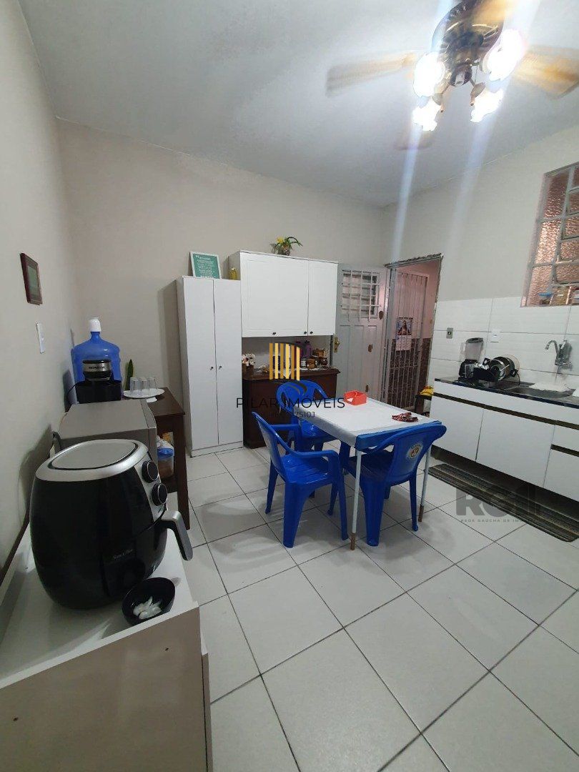 Casa à venda no bairro Navegantes ? Espaço e conforto para toda a família!