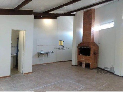 Casa ampla com pátio no Bairro Cristal, com 4 quartos