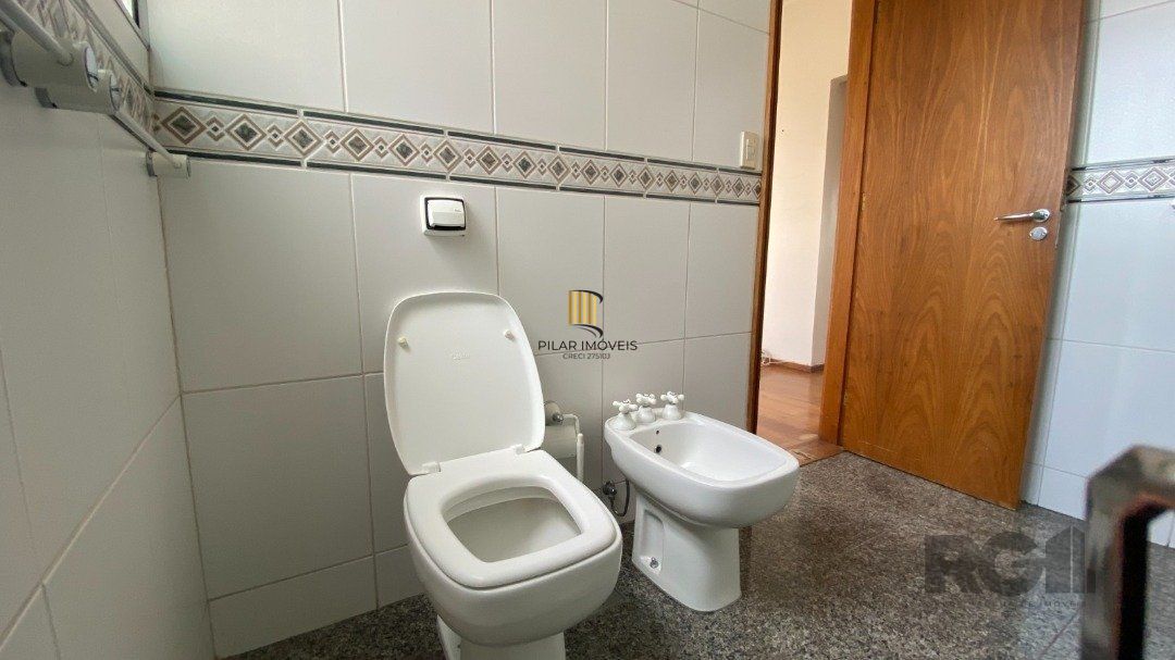 Apartamento 4 dormitórios no bairro Centro Histórico