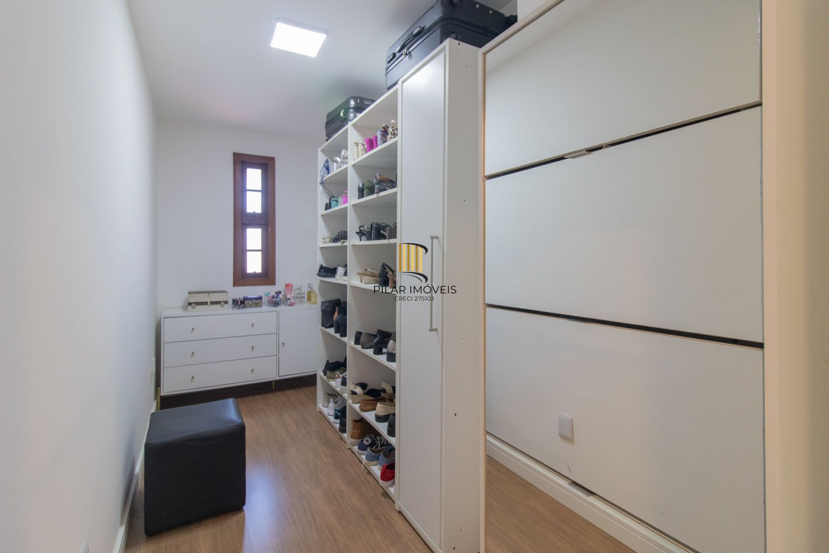 Casa para Venda - 410m², 3 dormitórios, sendo 3 suites, 2 vagas - Ipanema