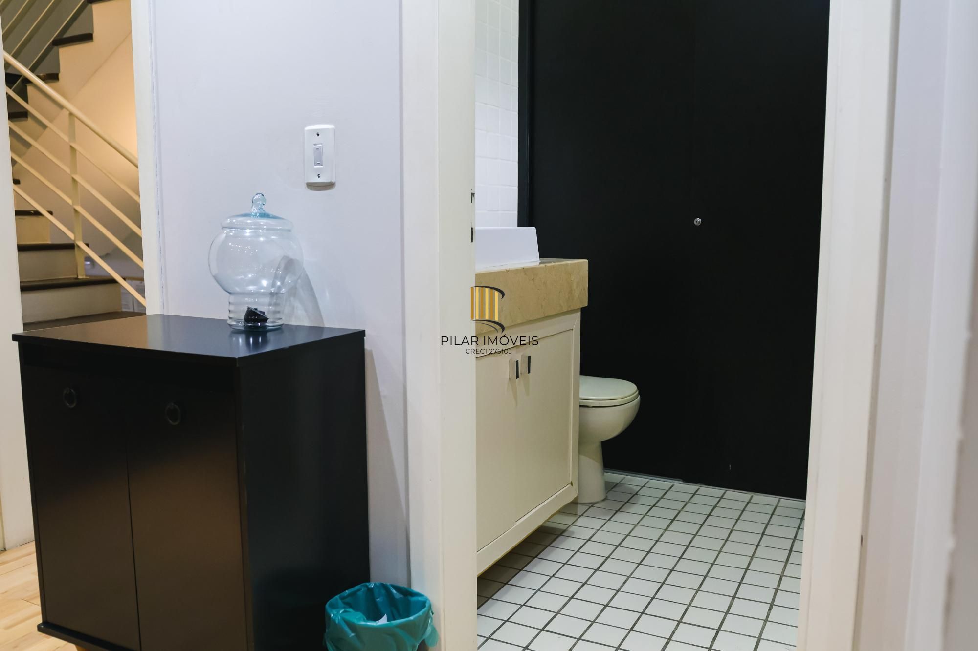 Casa Comercial 4 dormitórios no bairro Moinhos de Vento