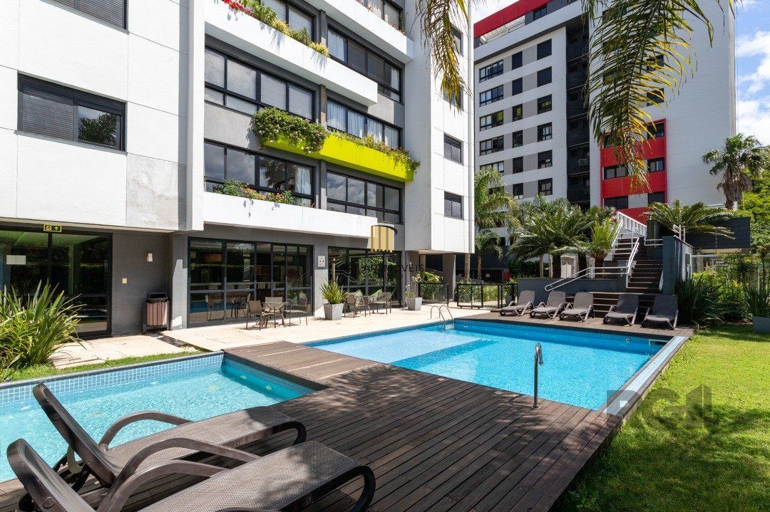 **Apartamento Residencial com 3 Quartos e 3 Banheiros em Camaquã, Porto Alegre, RS**