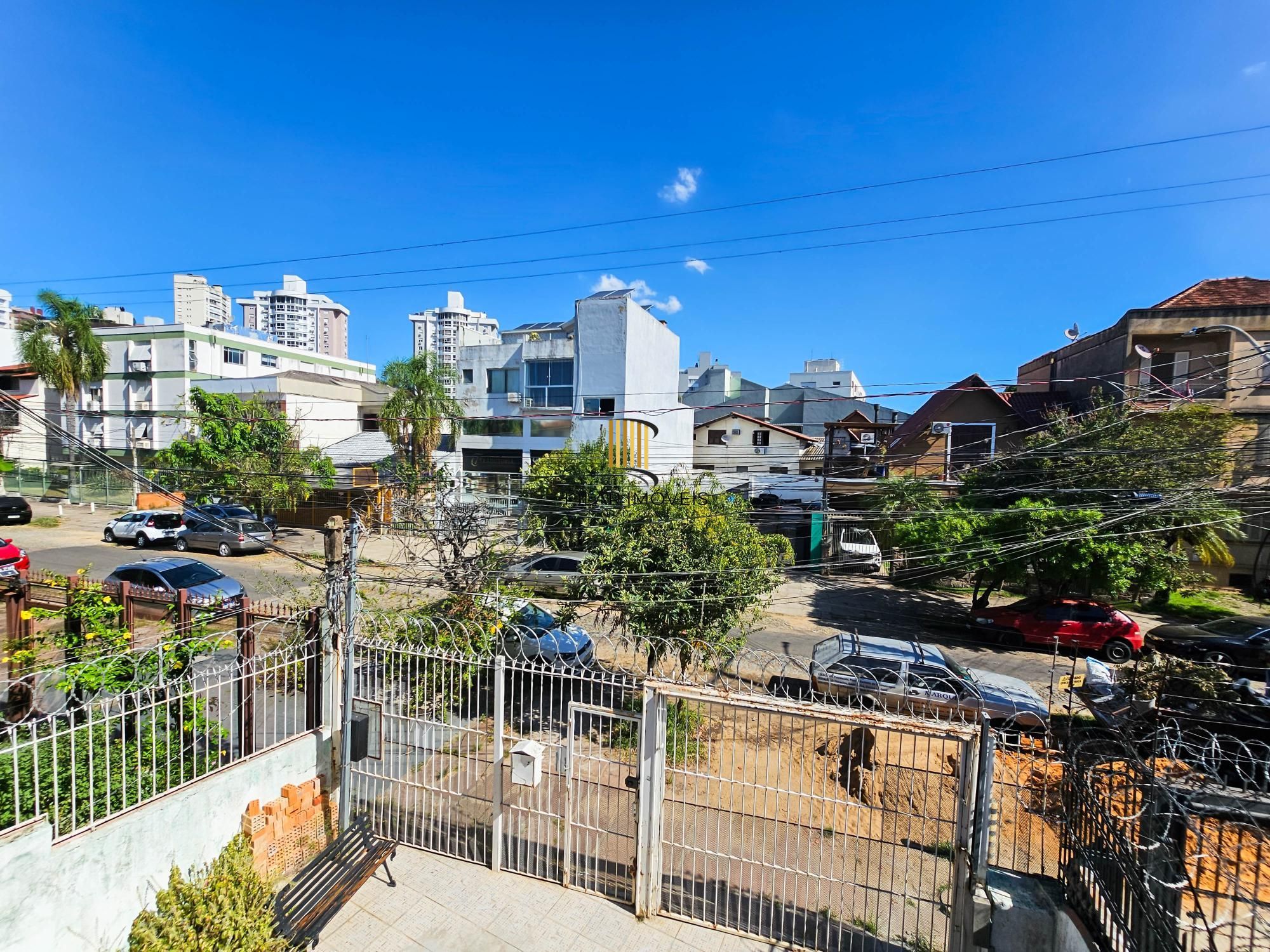 Sobrado 5 quartos, residencial ou comercial - Bairro São Geraldo