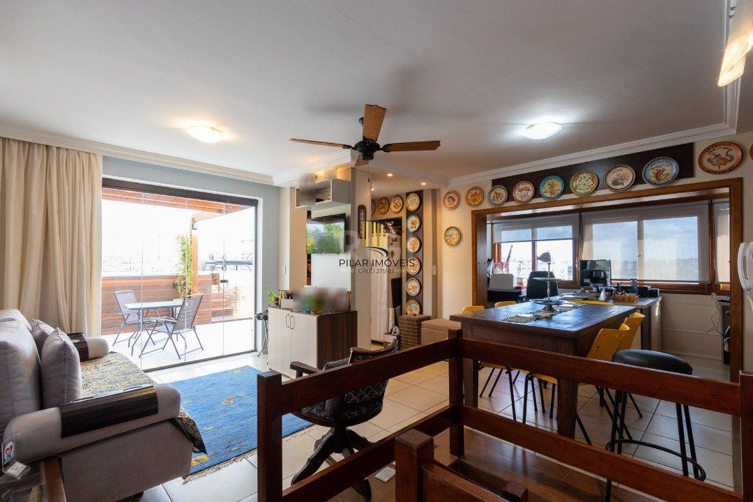 Cobertura para Venda - 234.17m², 3 dormitórios, sendo 1 suites, 2 vagas - Cristal