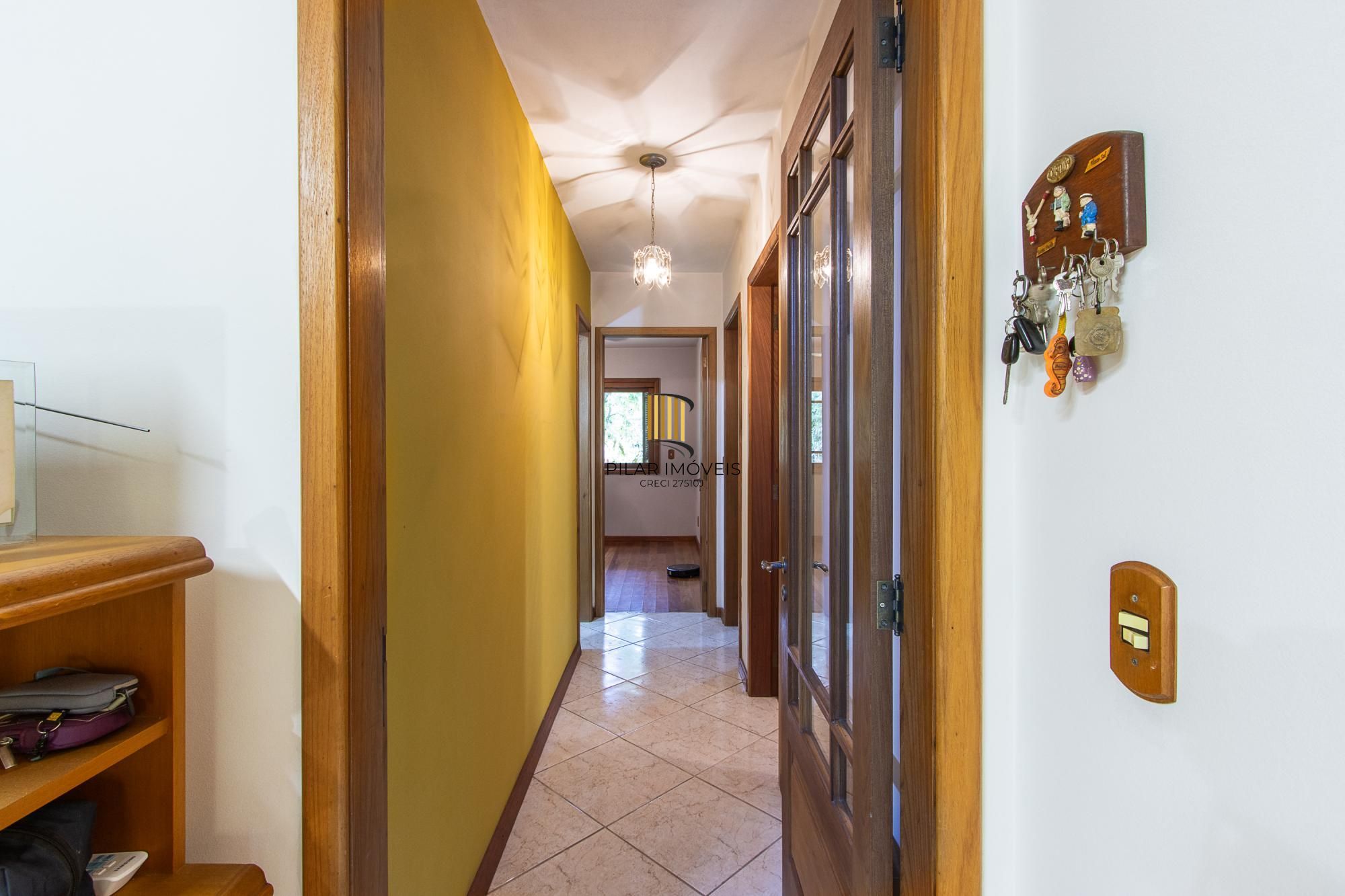 Casa térrea, nova, 3 quartos, 1 suite - Bairro Belém Velho