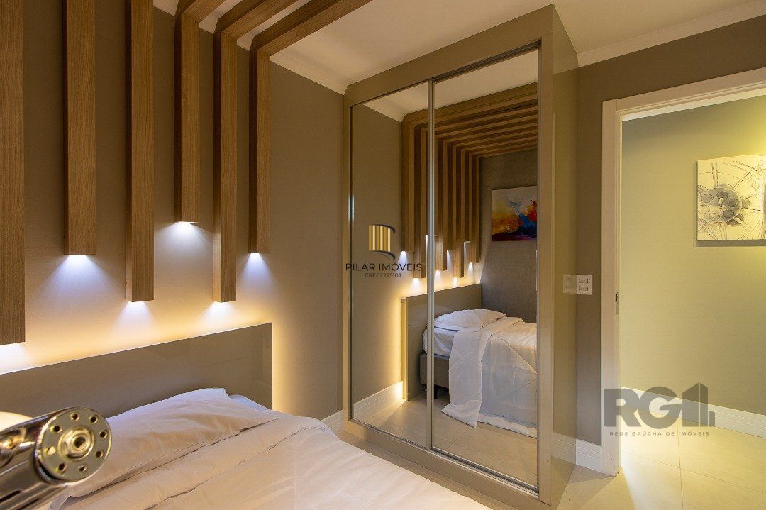Cobertura para Venda - 209m², 3 dormitórios, sendo 1 suites, 2 vagas - Bela Vista
