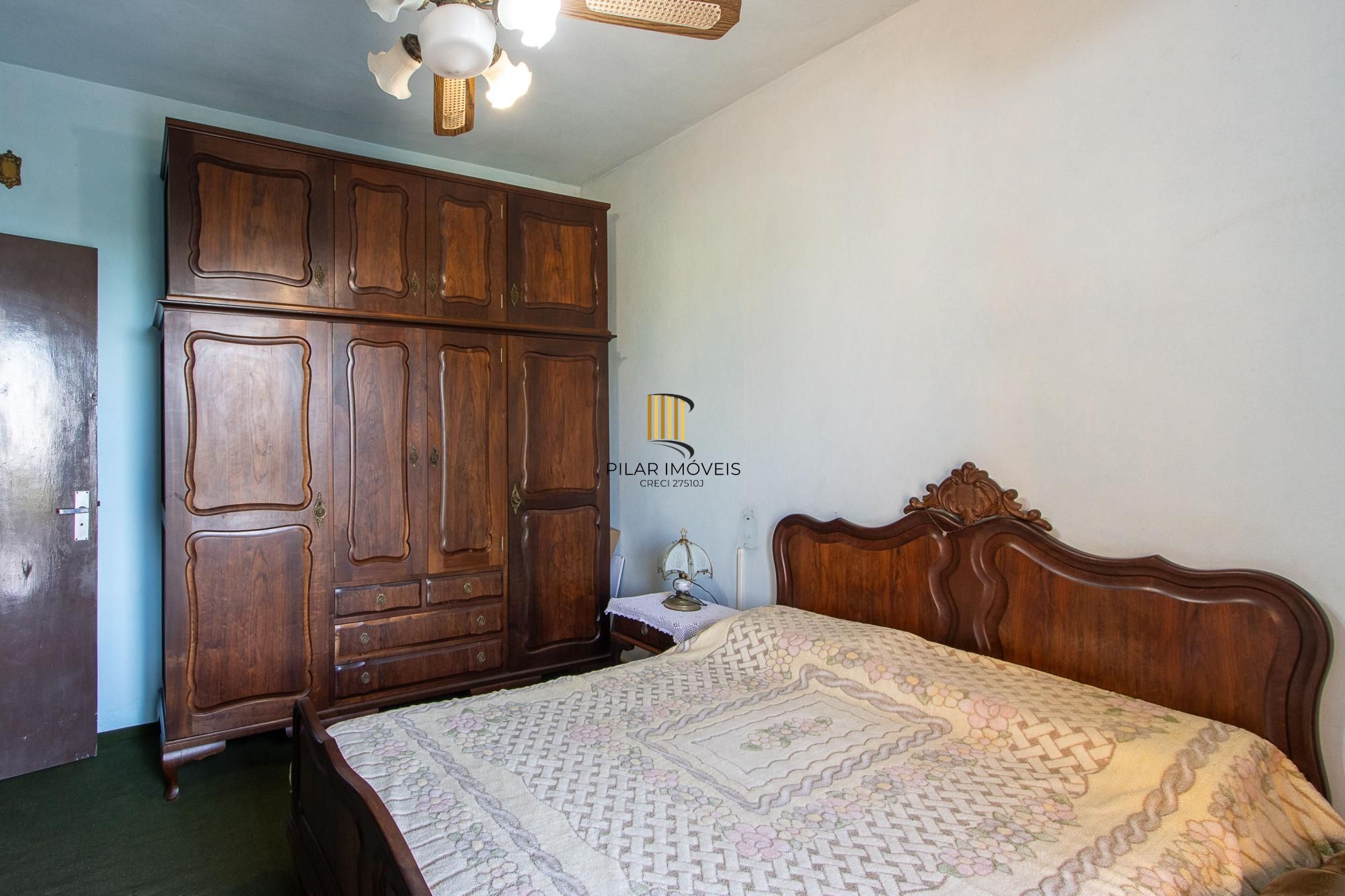 **Casa de 05 dormitórios, 03 suítes, 06 Banheiros, com 315,10m² privativos na Vila Conceição, Porto Alegre, RS**