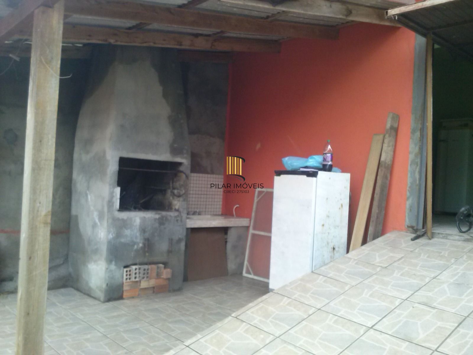 Casa 3 dormitórios no bairro Costa e Silva