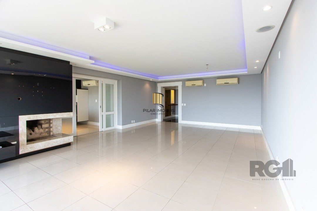 Apartamento para Venda - 200.1m², 3 dormitórios, sendo 3 suites, 5 vagas - Cristal