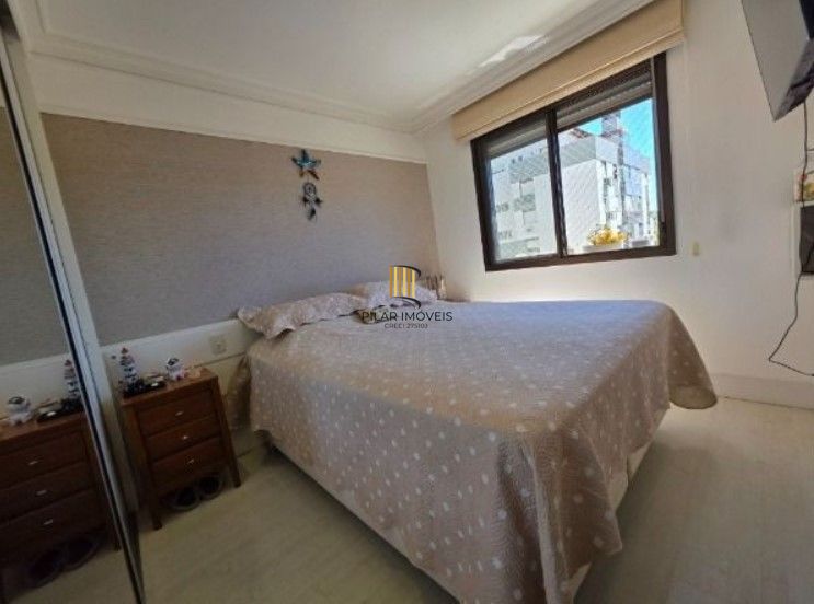 Apartamento  com 2 dormitórios, lavabo, banho social e churrasqueira integrada.