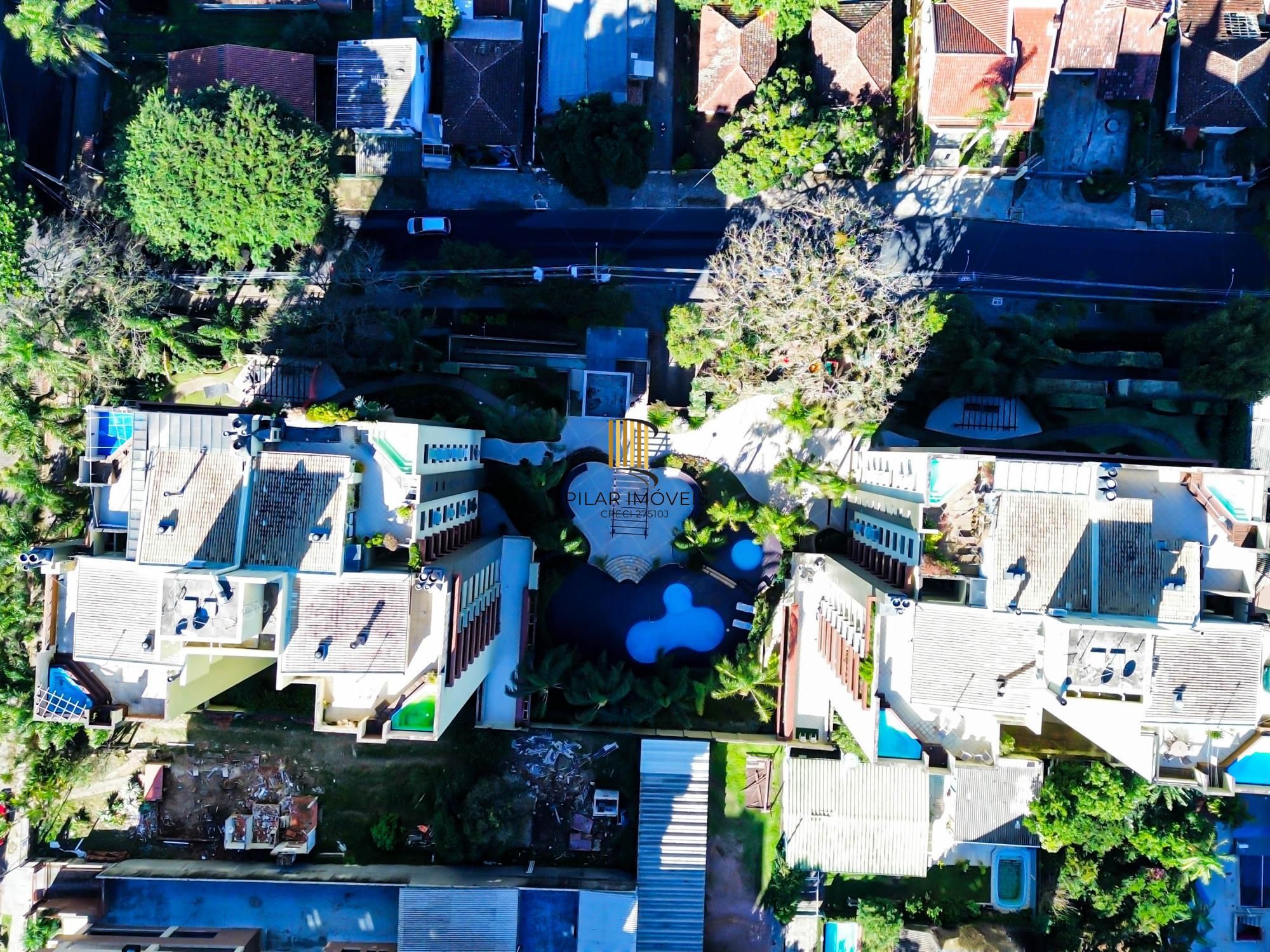 Casa de Condomínio 3 dormitórios no bairro Tristeza