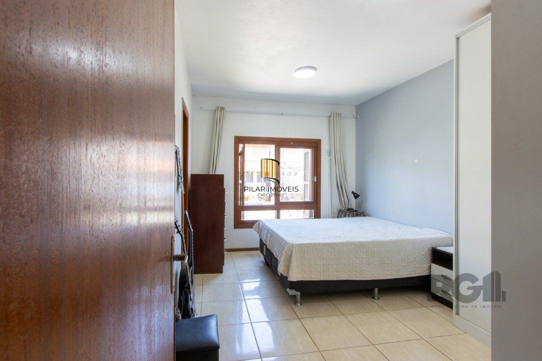 Casa para Venda - 135m², 3 dormitórios, sendo 1 suites, Hípica