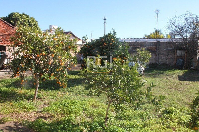 Casa para Venda - 220m², 4 dormitórios, 9 vagas - Cristal