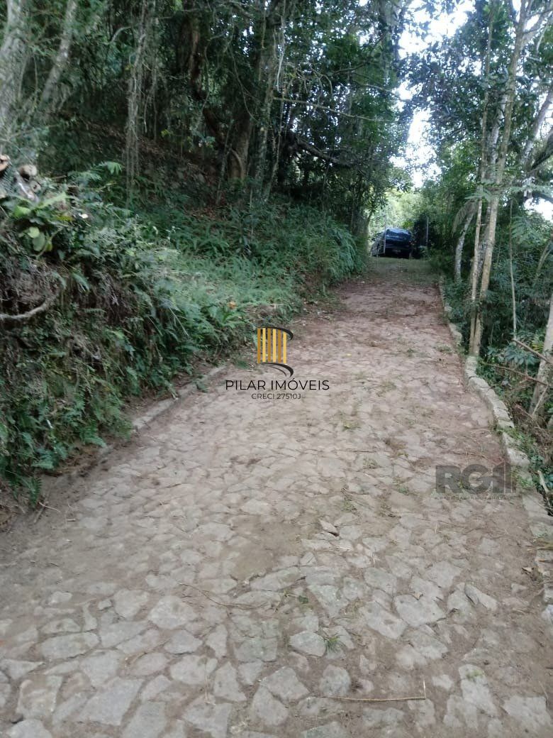 Casa 3 dormitórios no bairro Ponta Grossa
