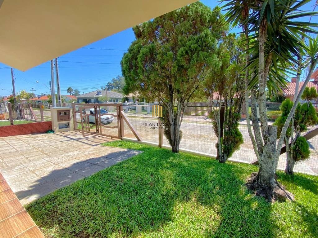 Casa 3 dormitórios no bairro Centro