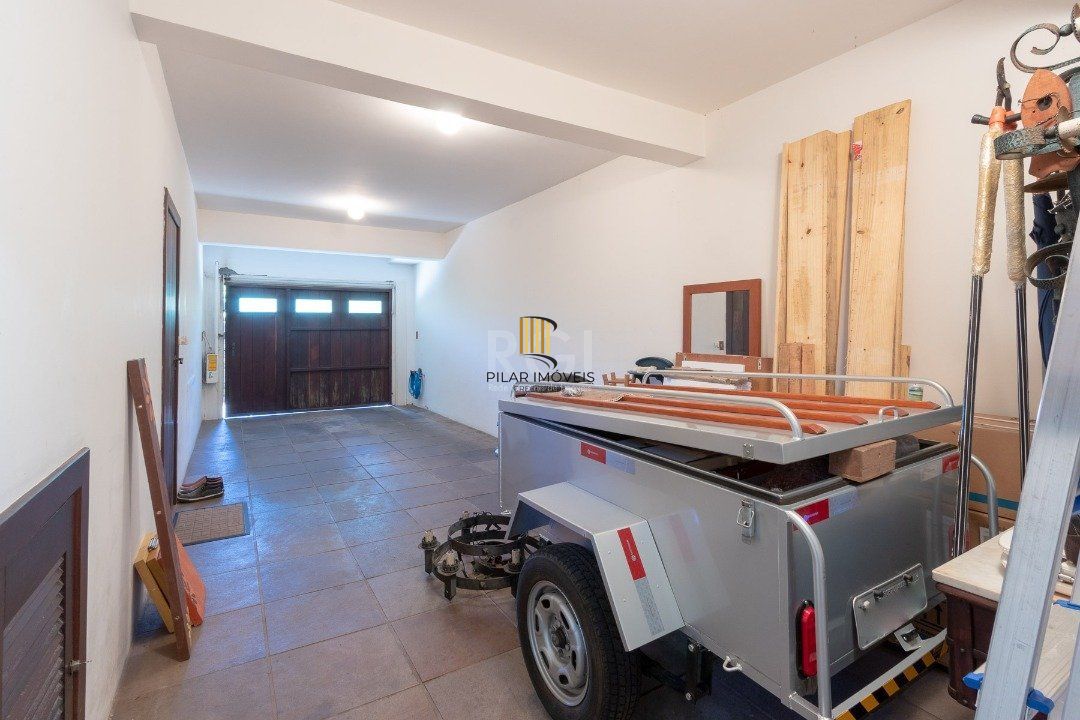 Casa Condominio para Venda - 331.2m², 4 dormitórios, sendo 4 suites, 2 vagas - Tristeza