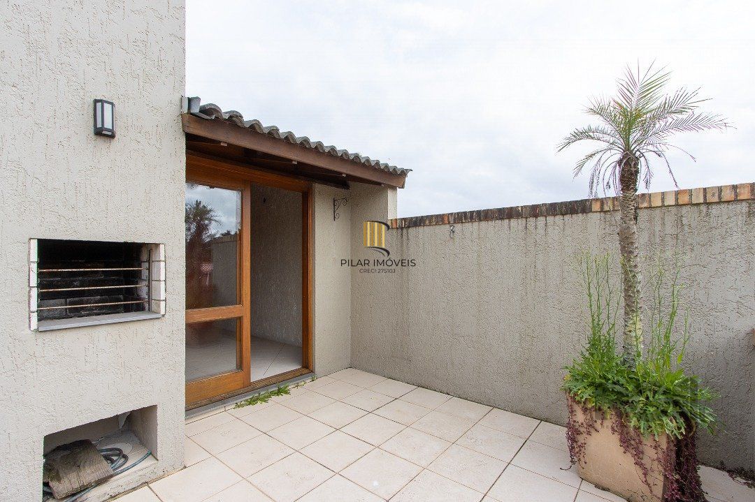 Casa em condomínio, 102m², 2 dormitórios, Guarujá