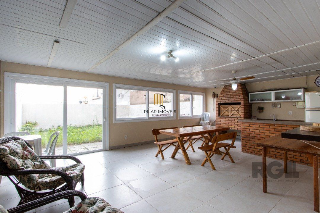 Casa à Venda no Guarujá - Porto Alegre
