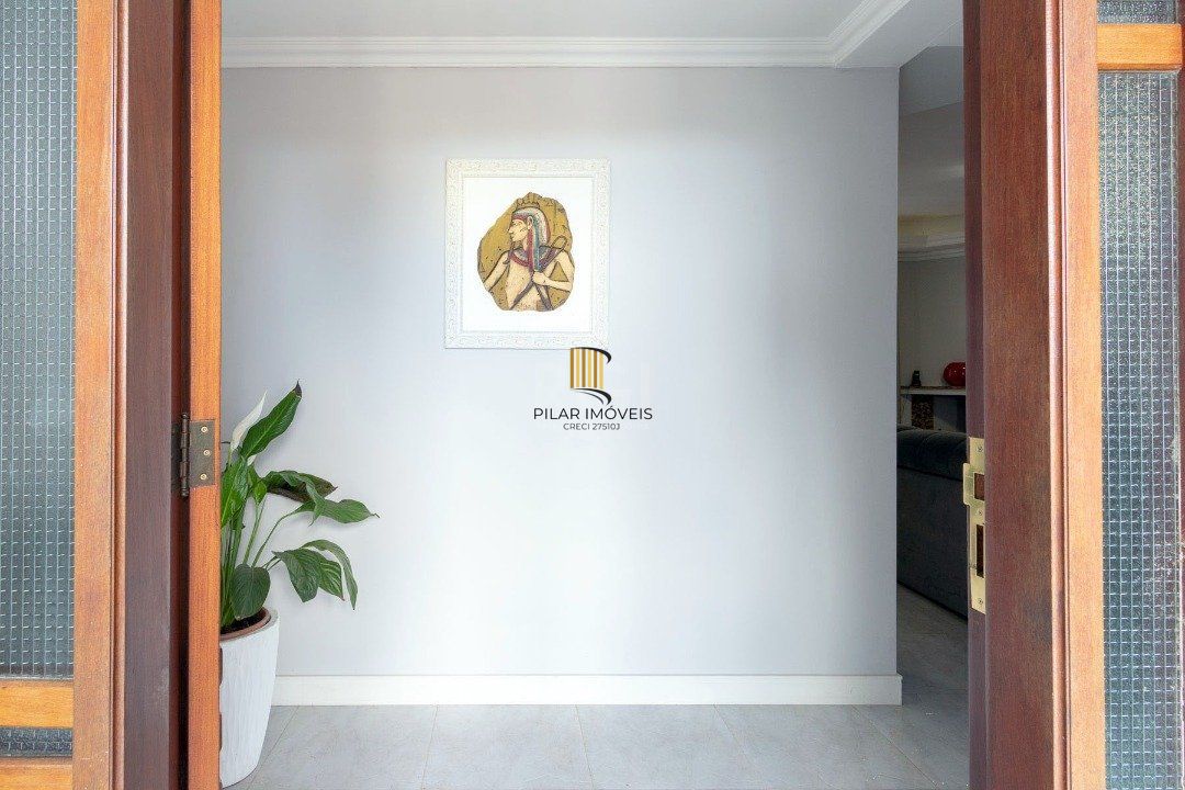Casa para Venda - 451.63m², 5 dormitórios, sendo 1 suites, 4 vagas - Cristal