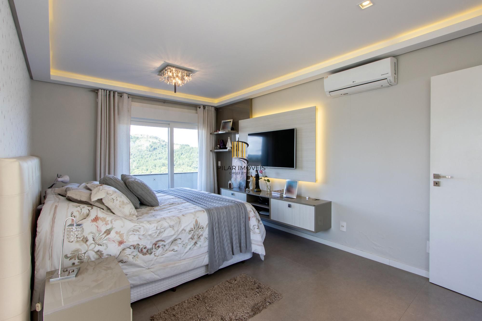 Luxuosa Casa em Condomínio de Alto Padrão com vista para Guaiba