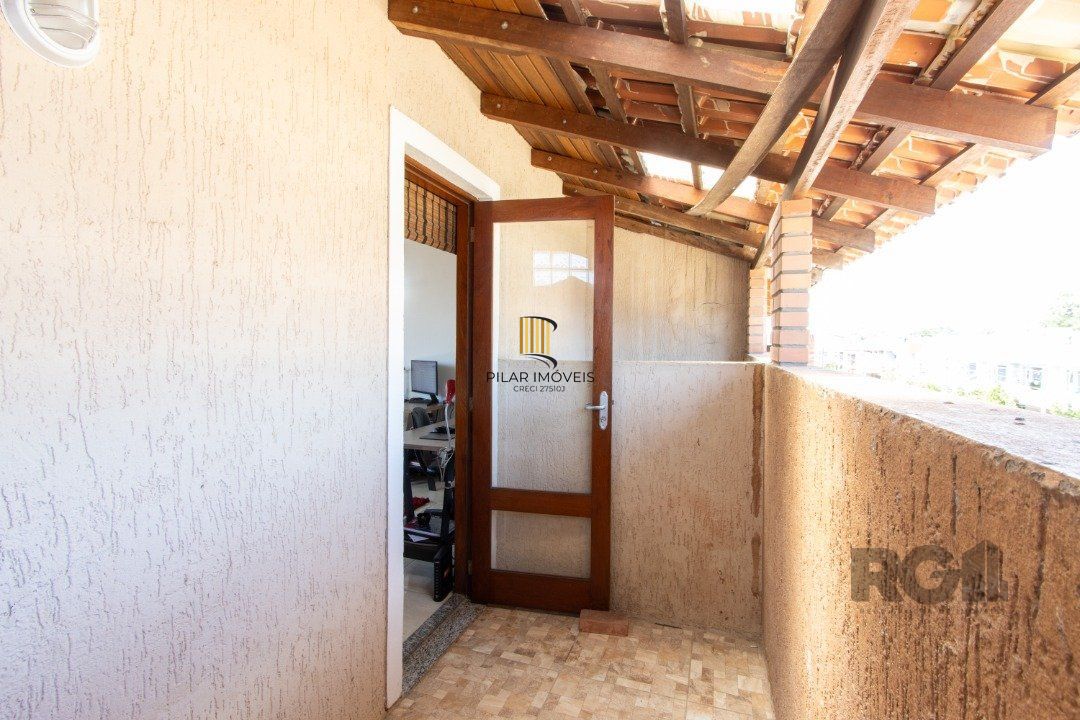 Casa para Venda - 135m², 3 dormitórios, sendo 1 suites, Hípica