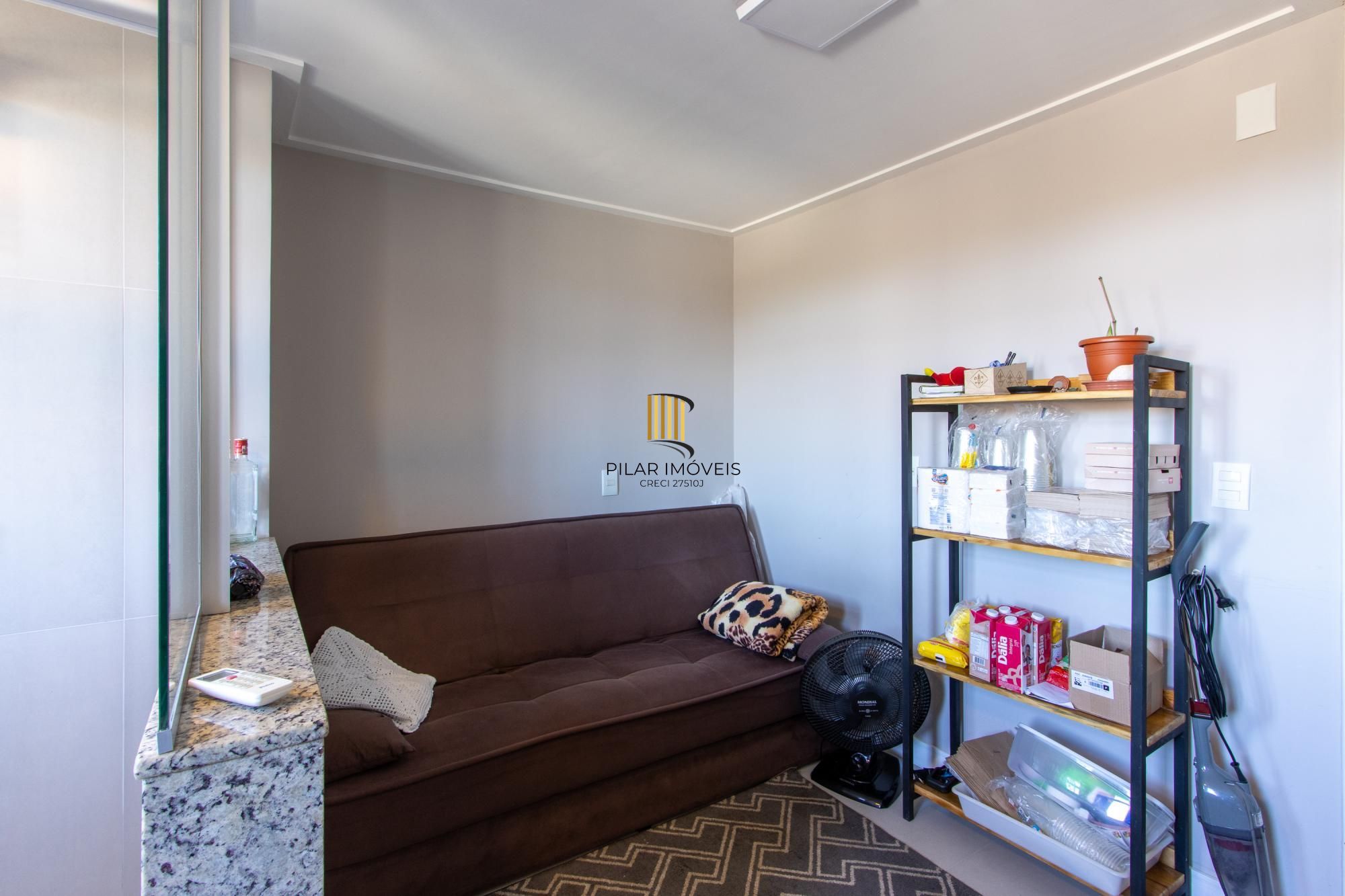 Apartamento 2 dormitórios no bairro Cristal