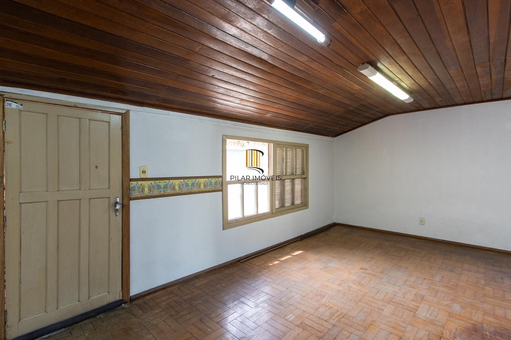 Casa para Venda - 160m², 3 dormitórios, 3 vagas - Ipanema