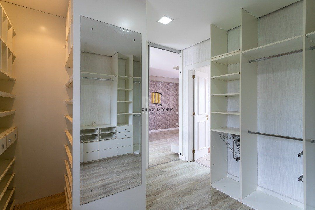 Casa Condominio para Venda - 348m², 3 dormitórios, sendo 1 suites, 2 vagas - Terra Ville