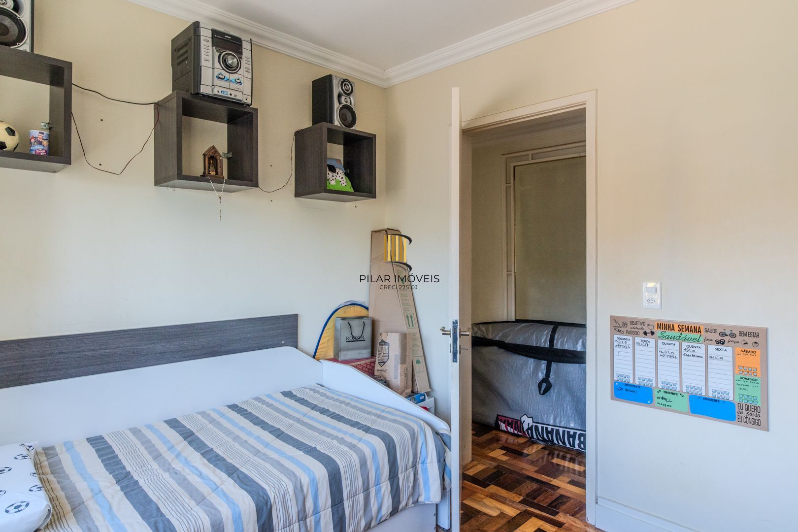 Apartamento com 70,37m², 2 dormitórios, de casal com sacada