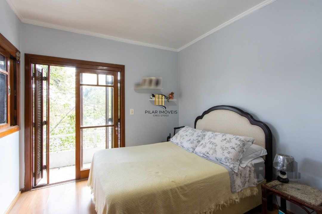 Casa de Condomínio 3 dormitórios no bairro Jardim Isabel