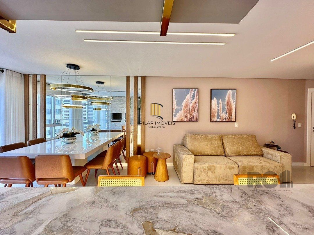 Apartamento 3 dormitórios no bairro Centro