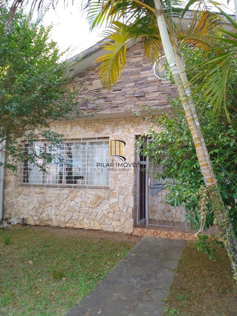 Casa 3 dormitórios no bairro Nonoai - Pilar Imóveis