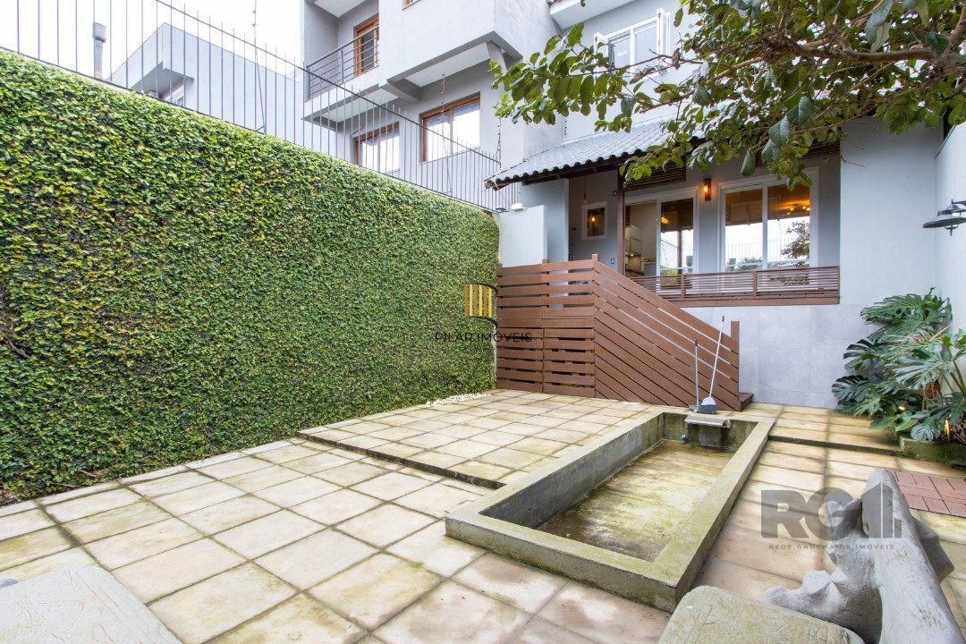 Casa 3 dormitórios à venda Ipanema  - Impecável - Totalmente reformada e mobiliada.