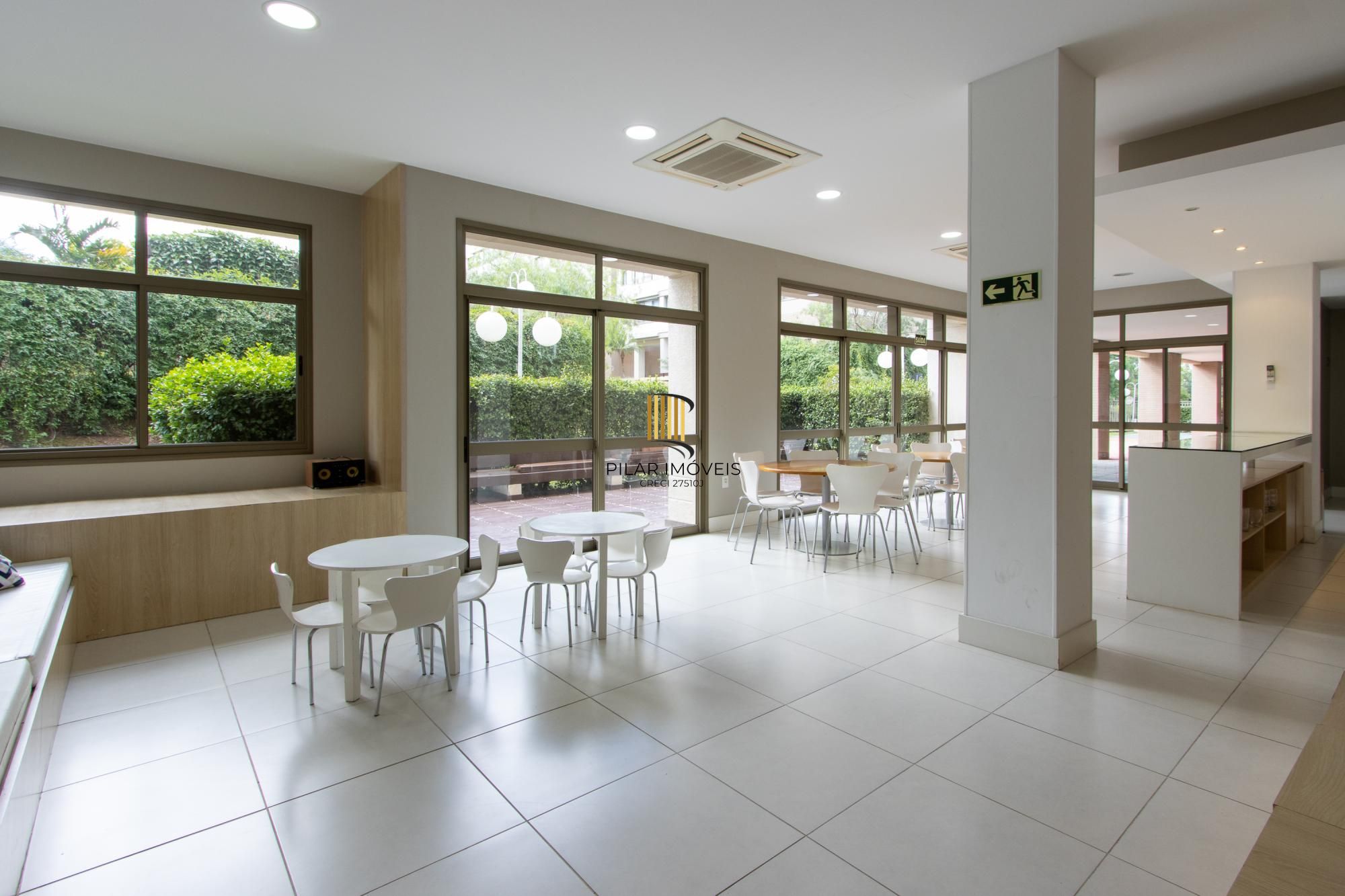 Apartamento 3 Dormitórios com Suíte | Sol da Manhã ☀️ | Churrasqueira | Vista para o Guaíba 🌅