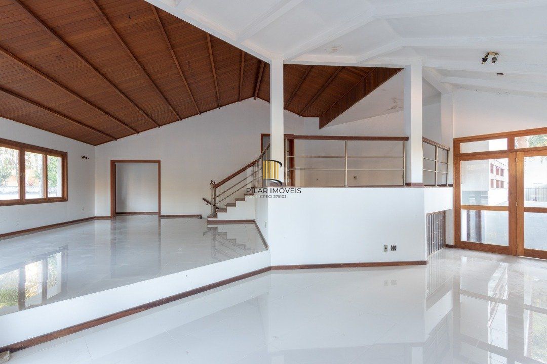 Casa para Venda - 558.14m², 4 dormitórios, sendo 4 suites, 6 vagas - Jardim Isabel