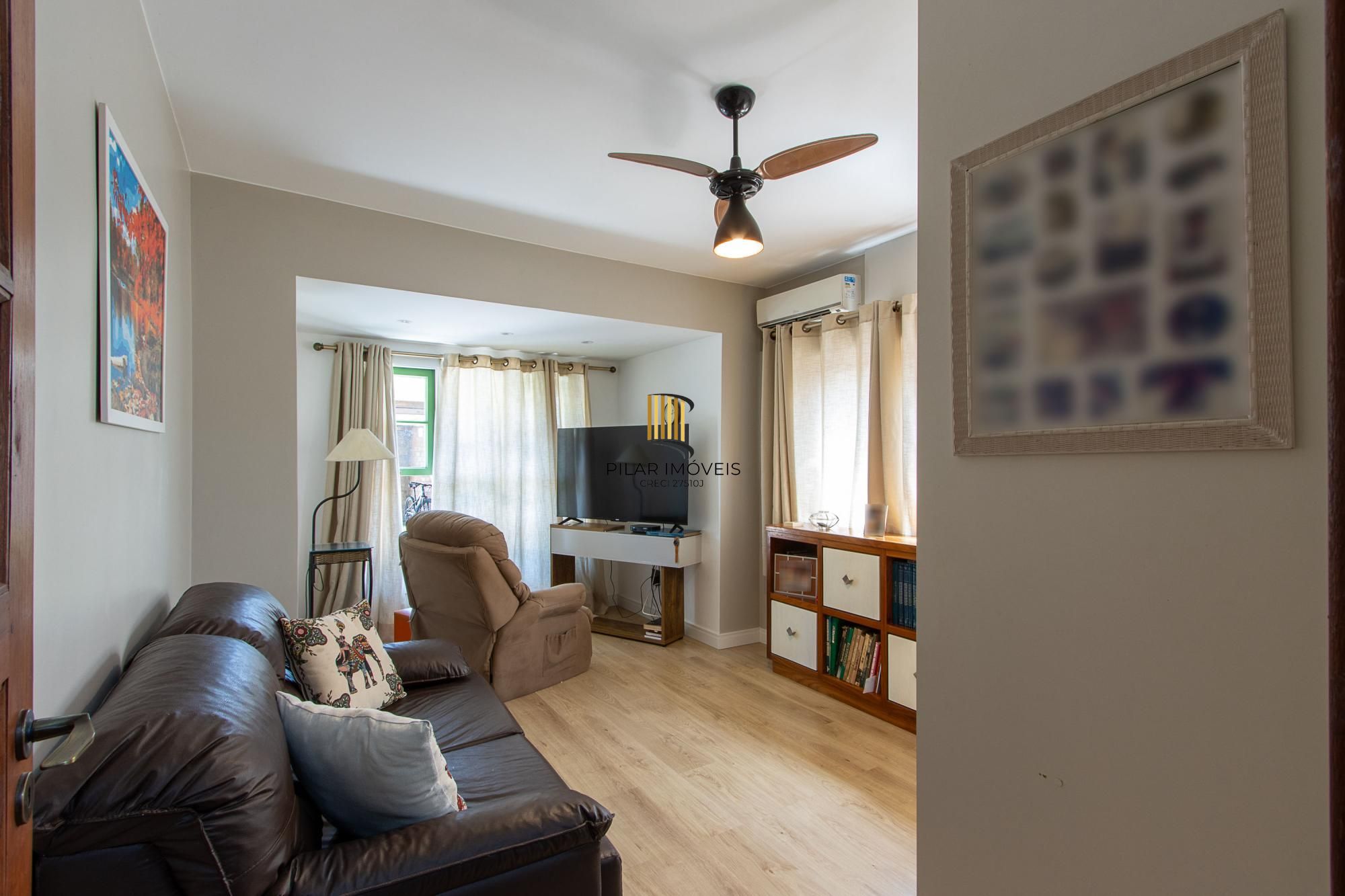 Casa 4 suites no Terra Ville, com home office, estar íntimo, 4 vagas e piscina.