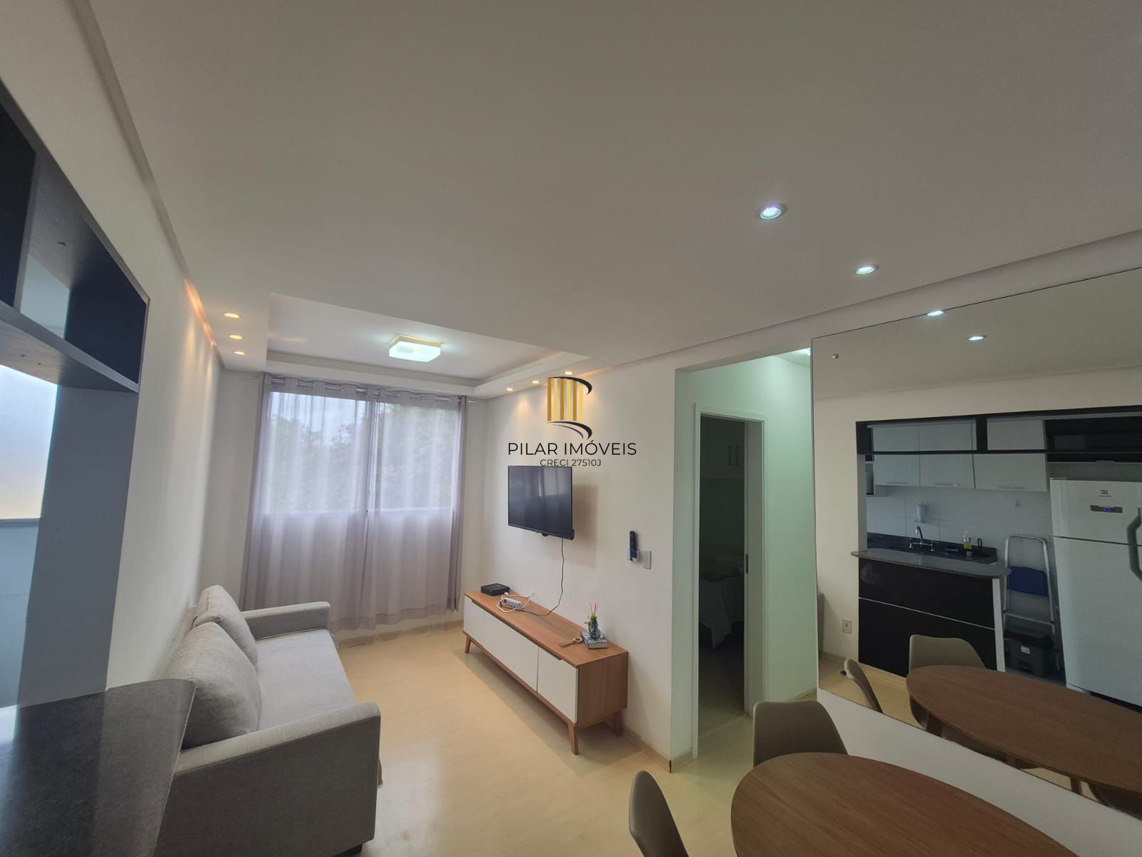 Apartamento com 2 quartos, vaga, elevador e piscina no bairro Nonoai