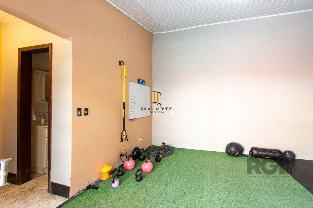 Casa 4 dormitórios no bairro Tristeza