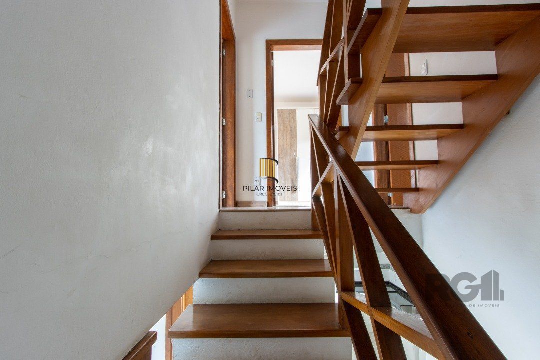Casa Condominio para Venda - 196.61m², 3 dormitórios, sendo 1 suites, 1 vaga - Guarujá