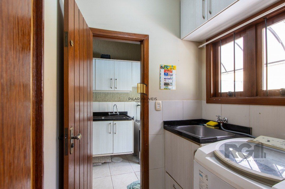 Casa para Venda - 174m², 3 dormitórios, sendo 1 suites, 2 vagas - Jardins do Prado