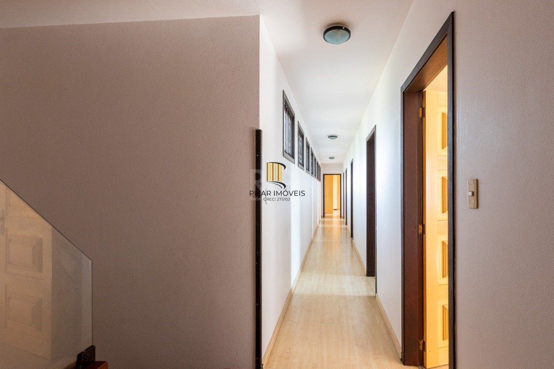 Casa para Venda - 500m², 4 dormitórios, sendo 1 suites, 4 vagas - Vila Conceição