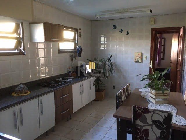 Casa para Venda - 100m², 3 dormitórios, sendo 2 suites, 3 vagas - Hípica